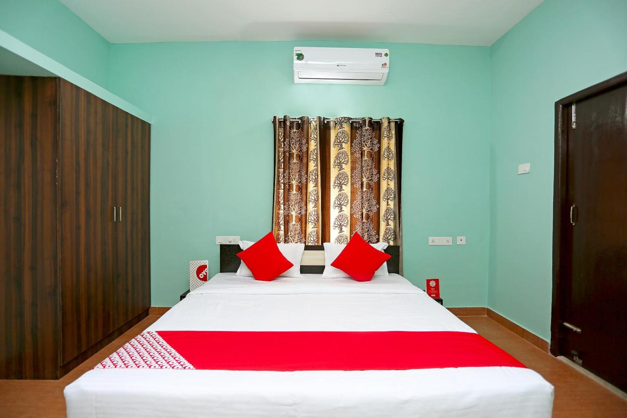 Oyo 17276 The Maple Tree Hotels Bhubaneswar Exterior foto