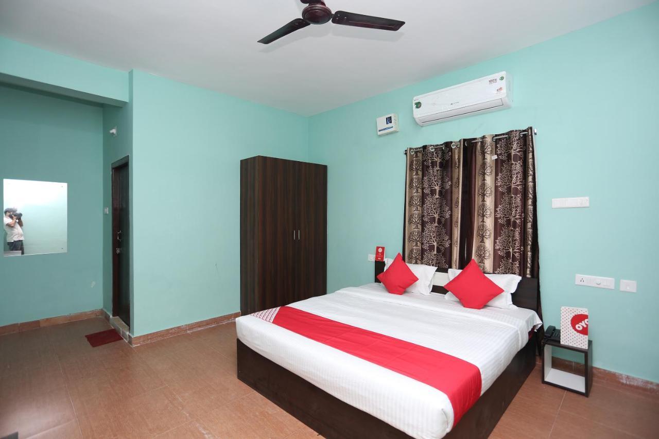 Oyo 17276 The Maple Tree Hotels Bhubaneswar Exterior foto